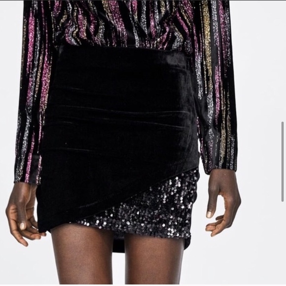 Zara Sequined Velvet mini skirt - Picture 3 of 10